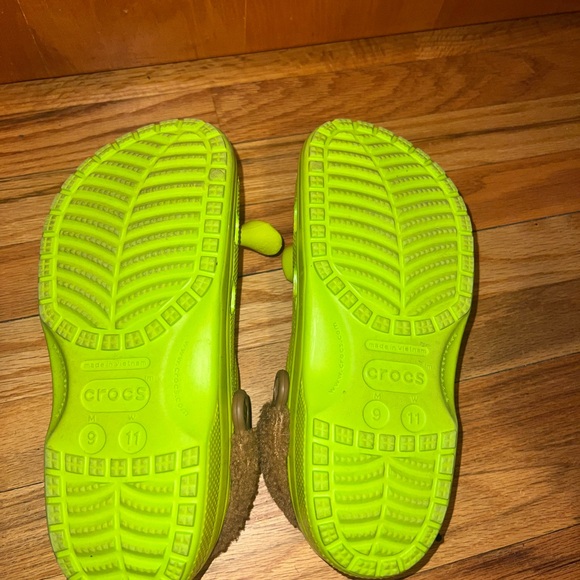 Crocs Shrek Clogs - Picture 2 of 2